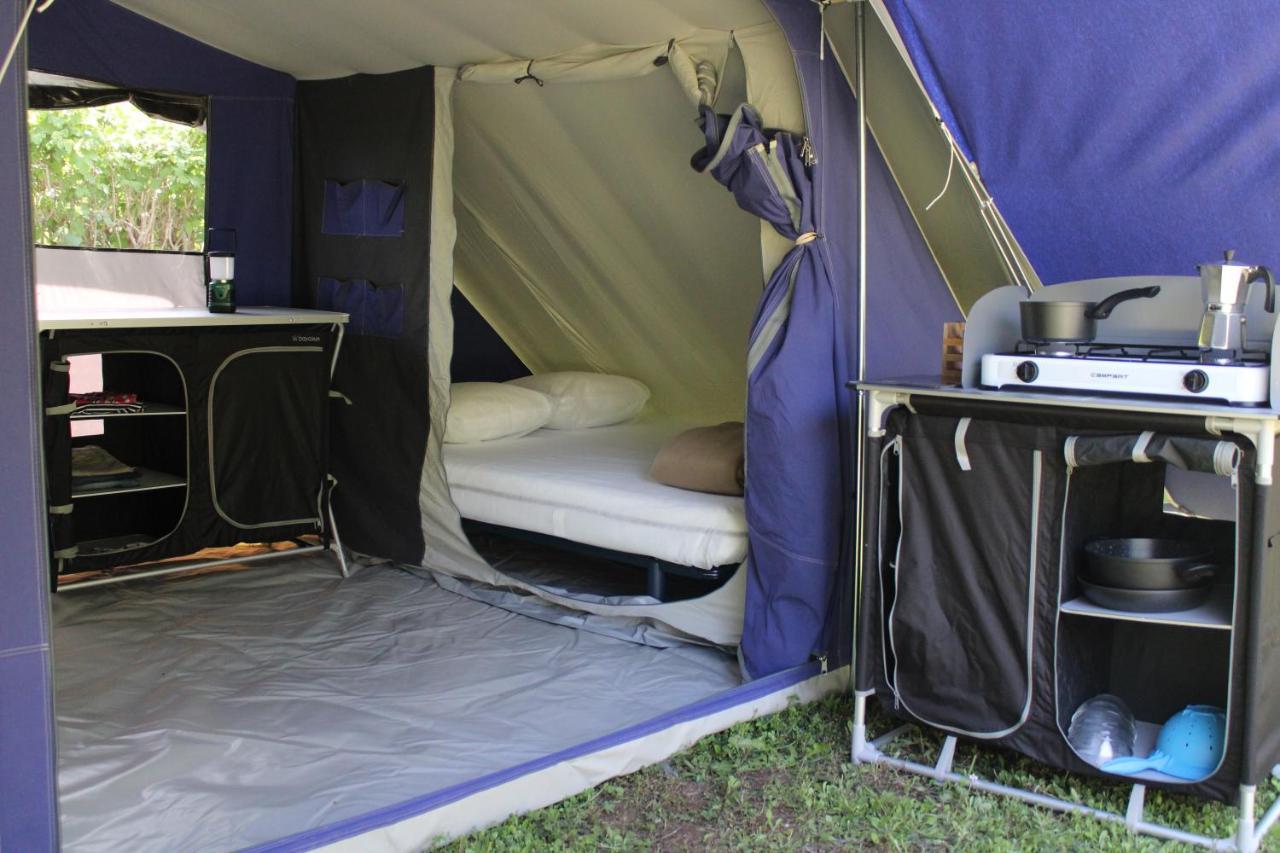 Camping Vert Lavande Belmont-sur-Rance Esterno foto