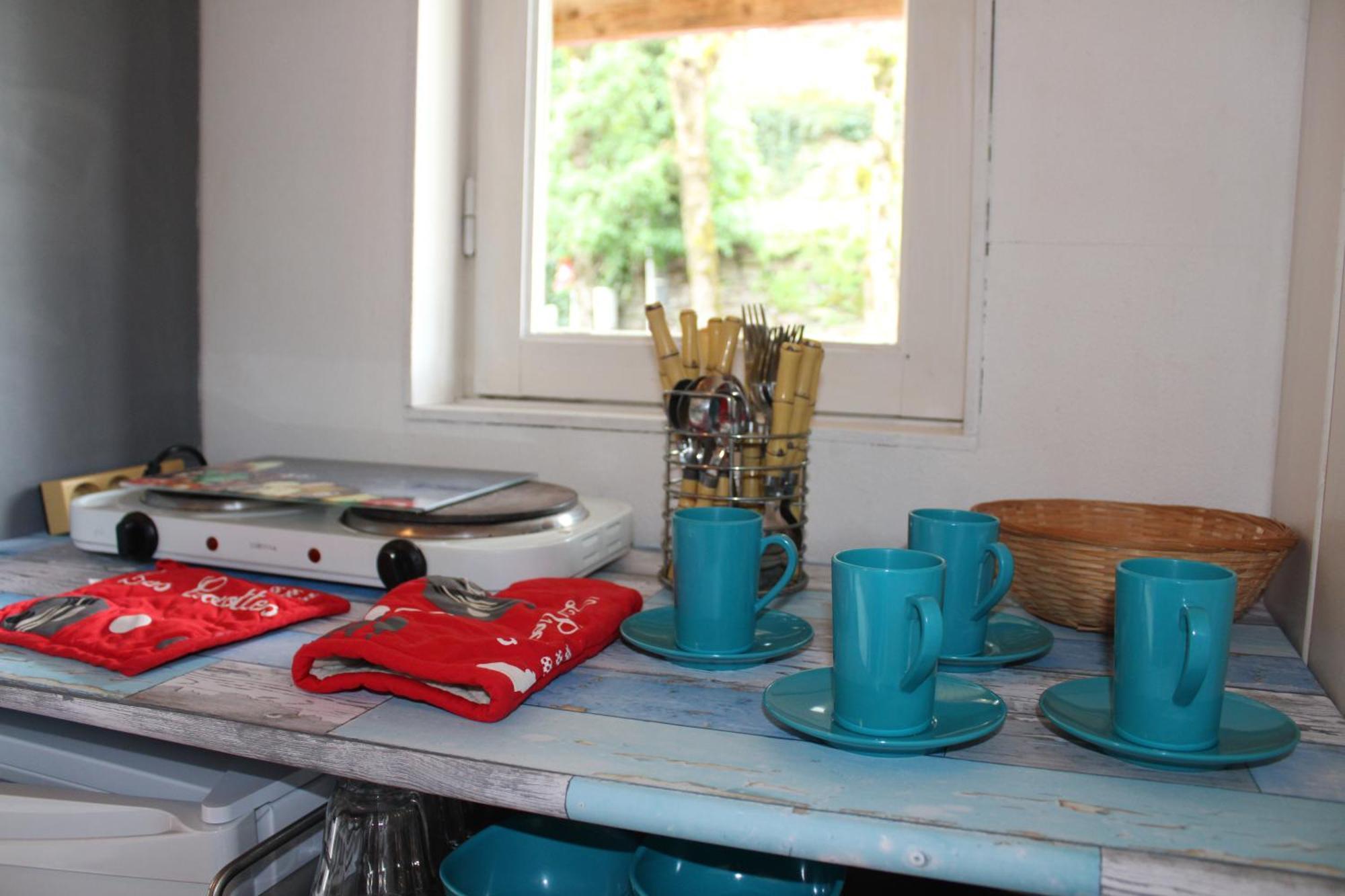 Camping Vert Lavande Belmont-sur-Rance Esterno foto