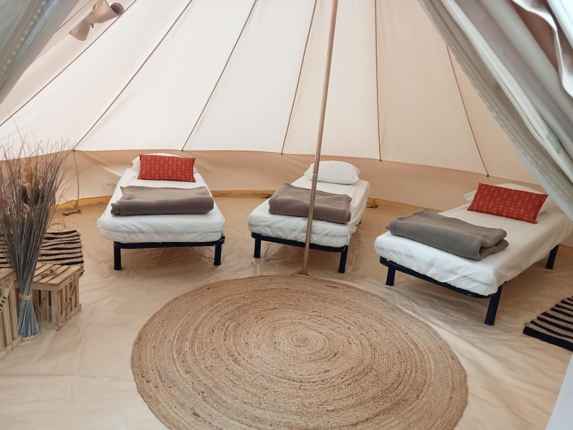 Camping Vert Lavande Belmont-sur-Rance Esterno foto