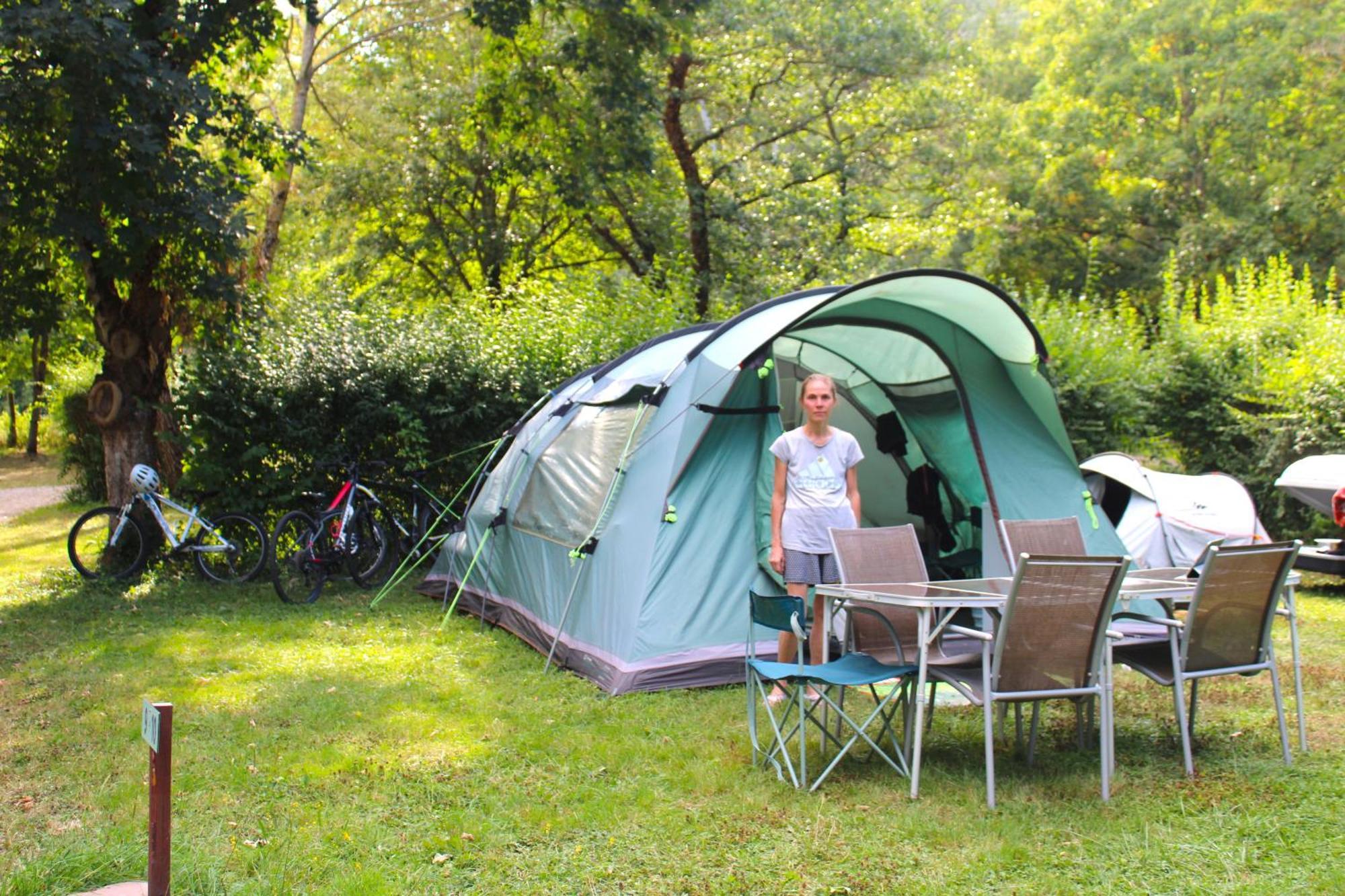 Camping Vert Lavande Belmont-sur-Rance Esterno foto